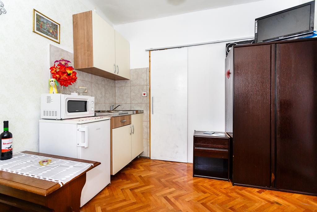 Apartment Filip 瓦比尼科 外观 照片